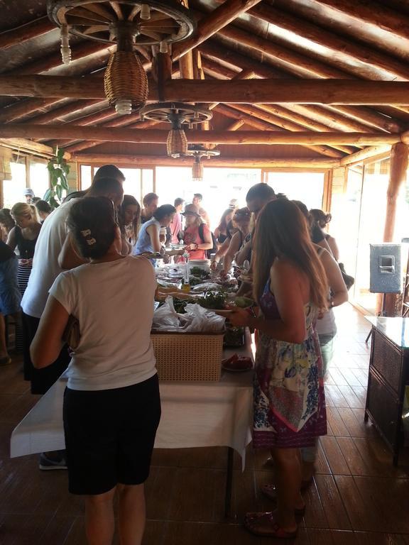 Uysallar Koy Evi İmroz Rum bild