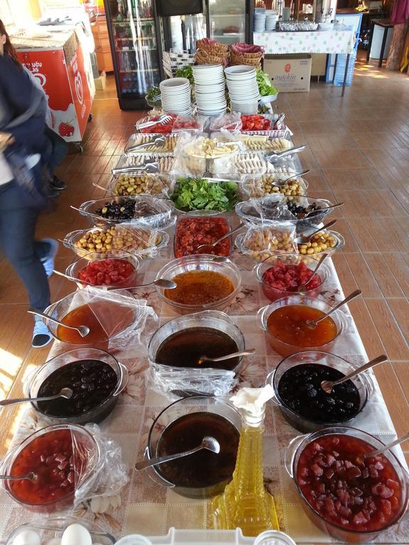 Uysallar Koy Evi İmroz Rum bild