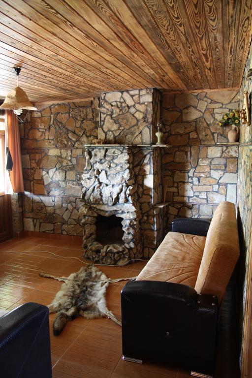 Uysallar Koy Evi İmroz Rum bild